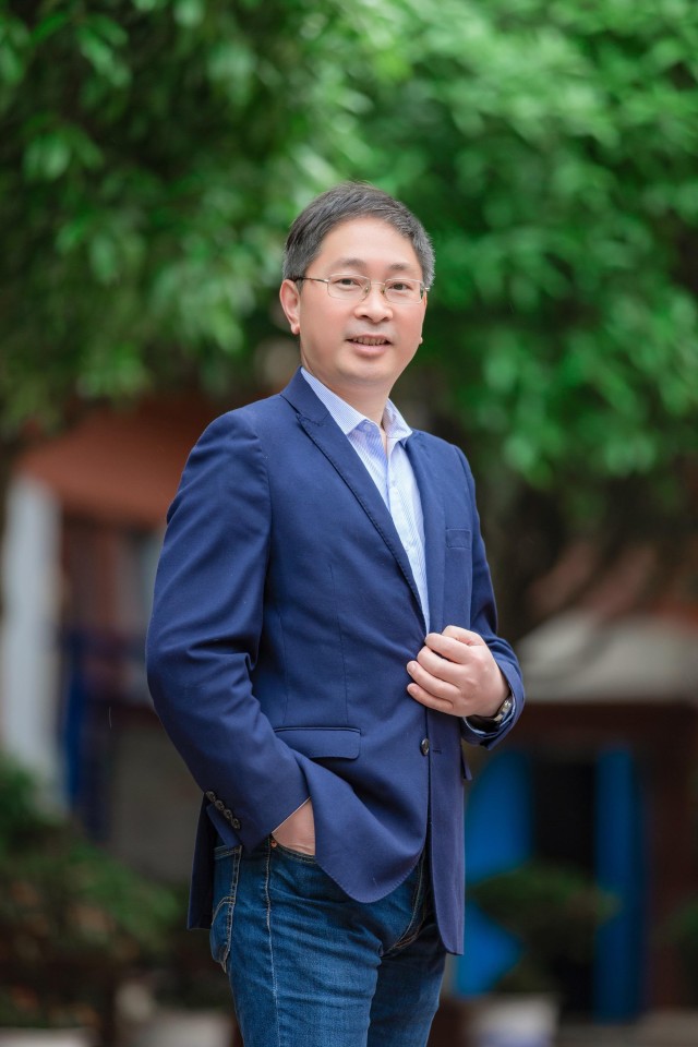 向荣华.jpg