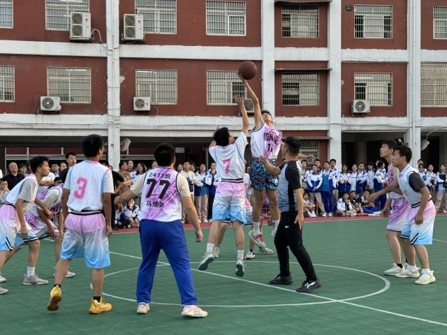 76d4c0d3b5a0536cdb04a2096a9786a.jpg