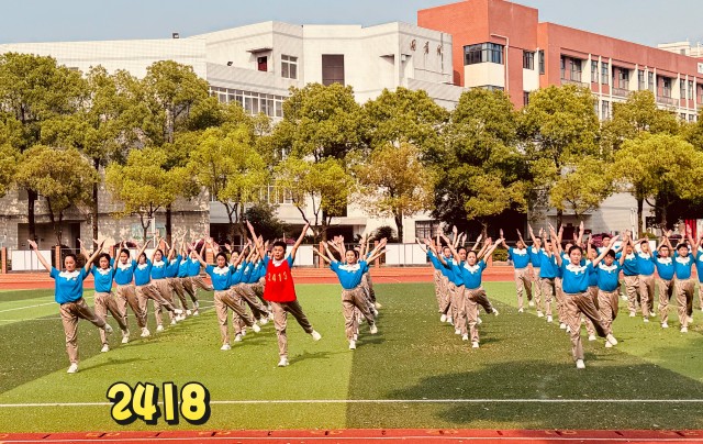 图2418.jpg