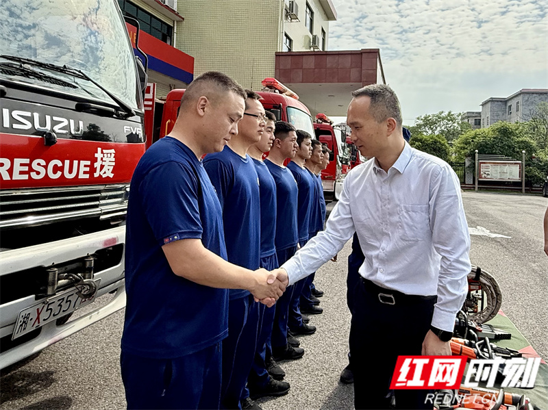 消防_副本.jpg